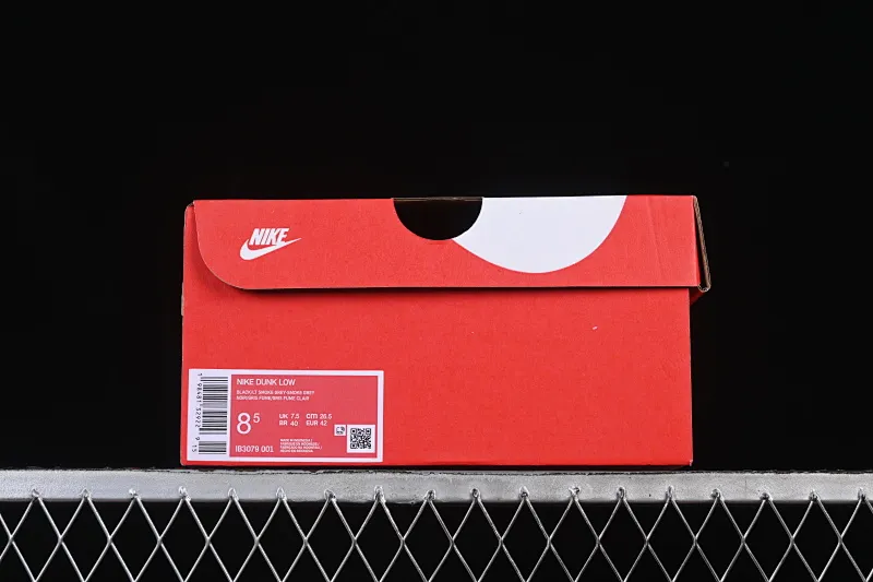 All categories Nk SB Dunk series Nk SB Dunk Low low-top sneakers Nike SB Dunk Low black gray low-top casual sneakers IB3079-001